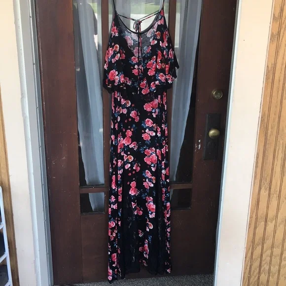 Maxi Dress - Picture 2 of 2